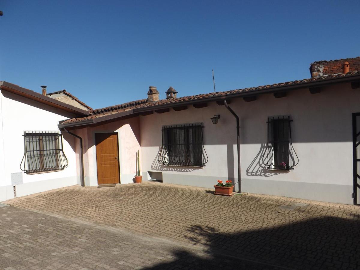 Domus Amica Bed & Breakfast Lu (Piedmont) Dış mekan fotoğraf