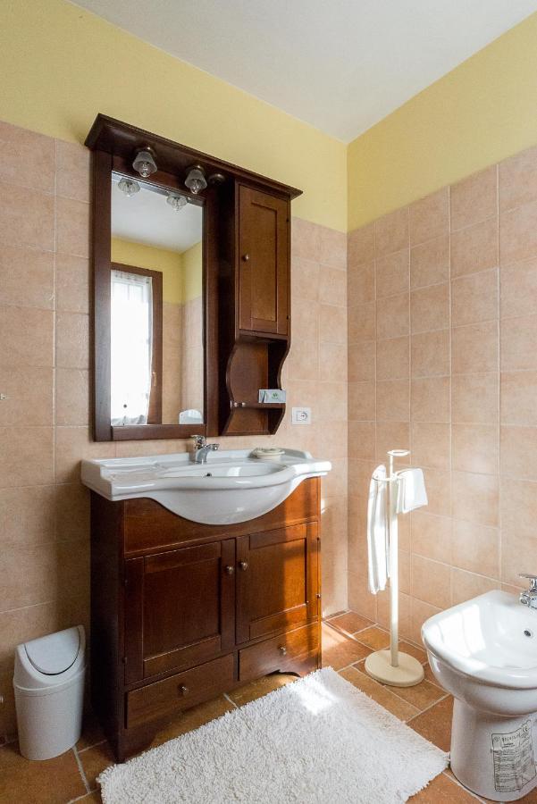 Domus Amica Bed & Breakfast Lu (Piedmont) Dış mekan fotoğraf