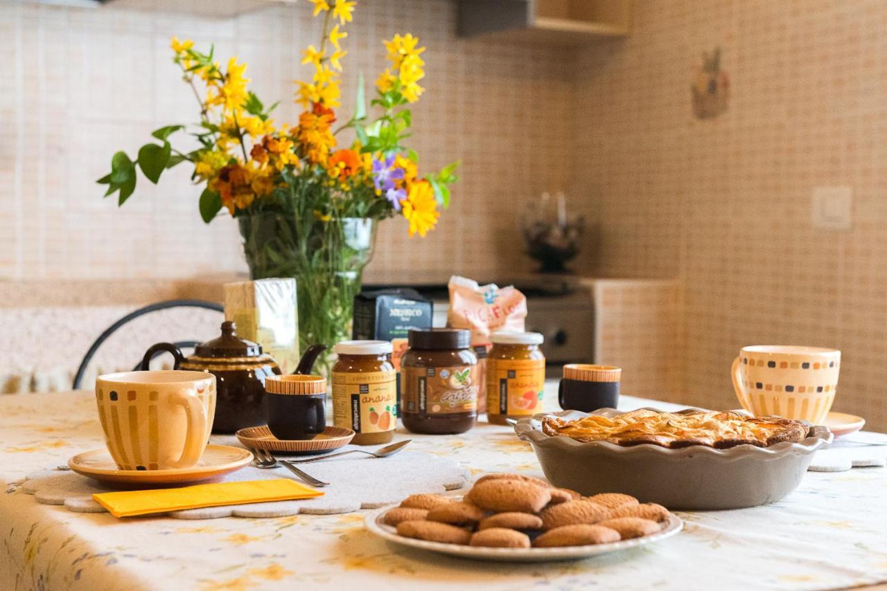 Domus Amica Bed & Breakfast Lu (Piedmont) Dış mekan fotoğraf